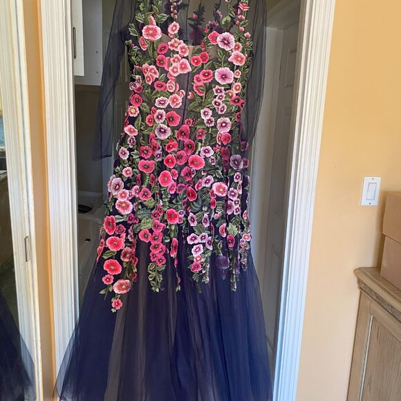 OSCAR De La RENTA  Hollyhocks Threadwork Tulle Long-Sleeve Gown Size 14  $4,990 - Picture 13 of 15